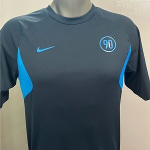 Nike Men's Black and Blue Sports Shirt